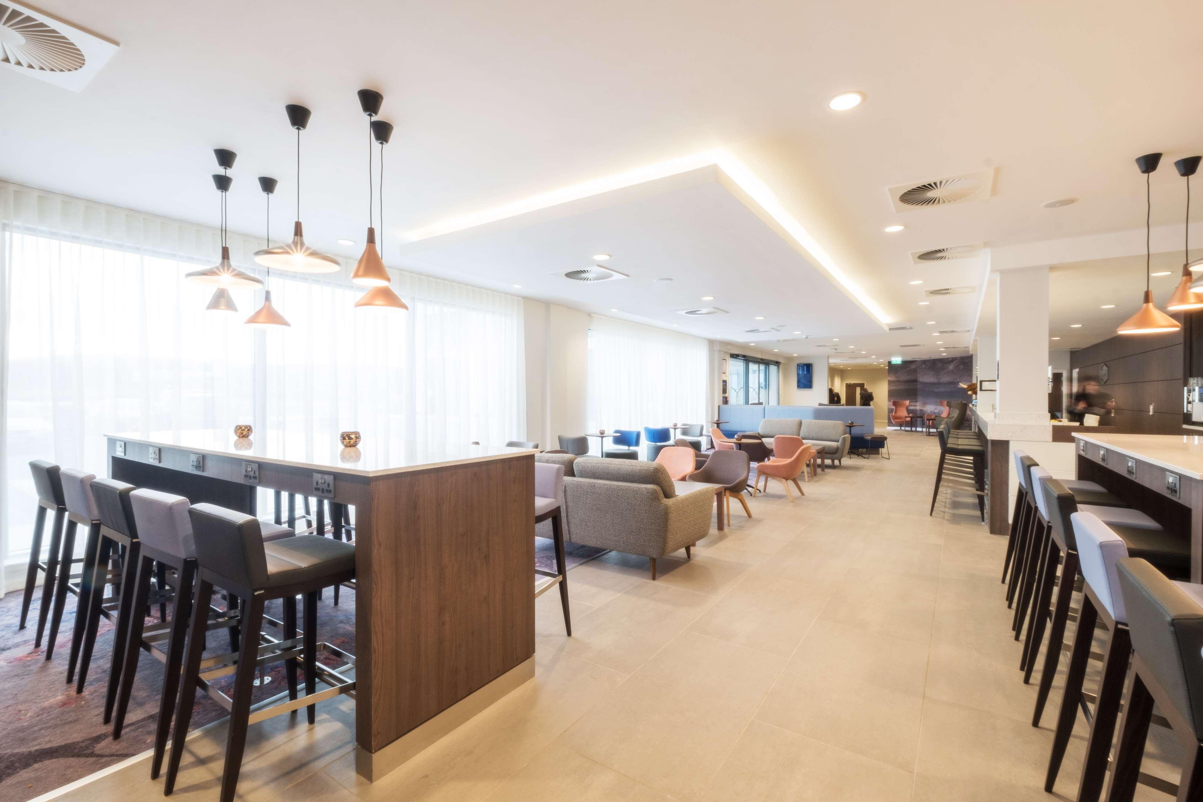 Hampton By Hilton Aberdeen Airport Dyce Exteriér fotografie