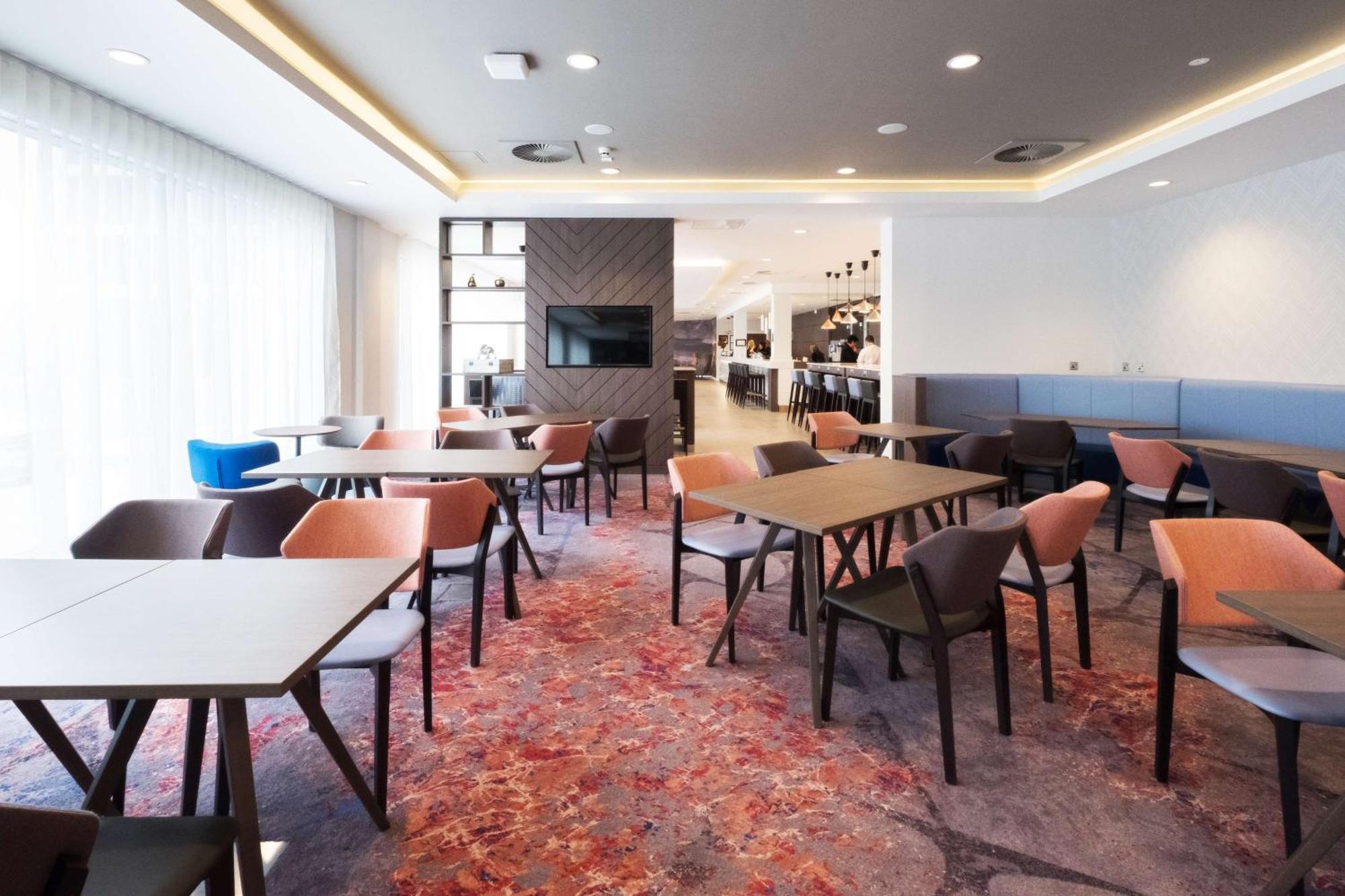 Hampton By Hilton Aberdeen Airport Dyce Exteriér fotografie